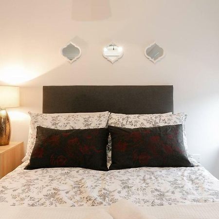 Berkshire Apartment 11Helena House Lux Studio Apartment 雷丁 外观 照片